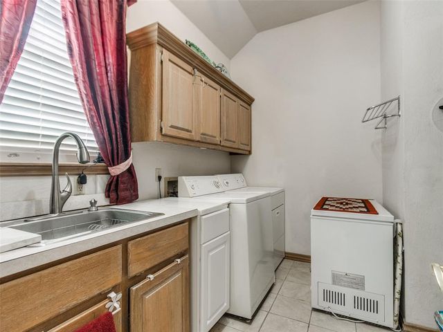 11408 Brockton Place, Oklahoma City, OK 73162