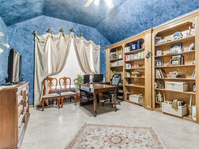 11408 Brockton Place, Oklahoma City, OK 73162