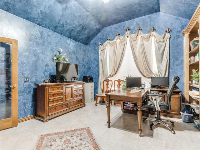 11408 Brockton Place, Oklahoma City, OK 73162