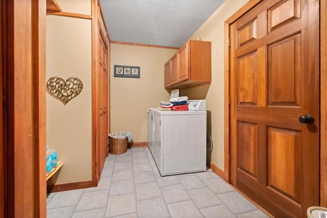 3517 Barge Island Rd., Benton, KY 42025