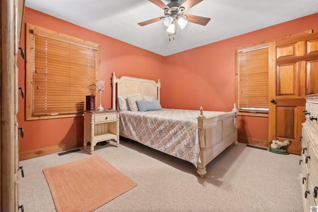 3517 Barge Island Rd., Benton, KY 42025