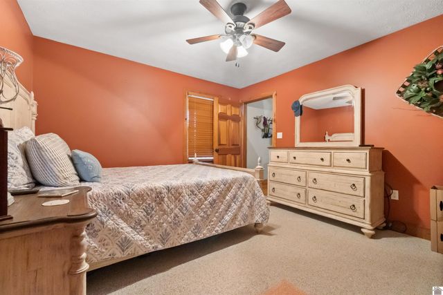 3517 Barge Island Rd., Benton, KY 42025