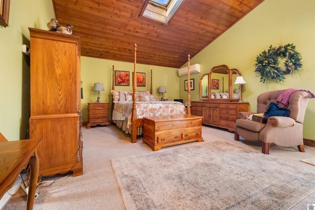 3517 Barge Island Rd., Benton, KY 42025