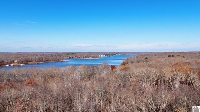 3517 Barge Island Rd., Benton, KY 42025