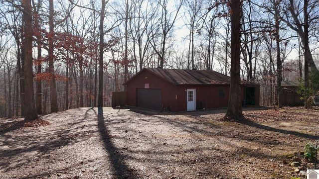 3517 Barge Island Rd., Benton, KY 42025