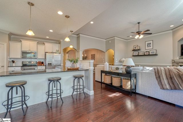 663 Cub Branch Drive, Spartanburg, SC 29301