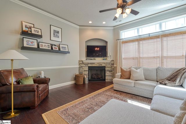663 Cub Branch Drive, Spartanburg, SC 29301