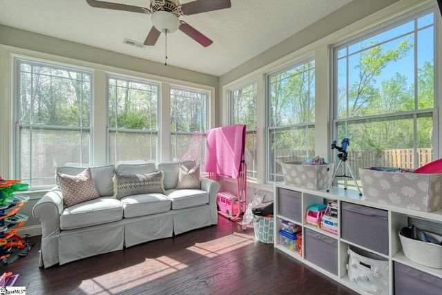 663 Cub Branch Drive, Spartanburg, SC 29301