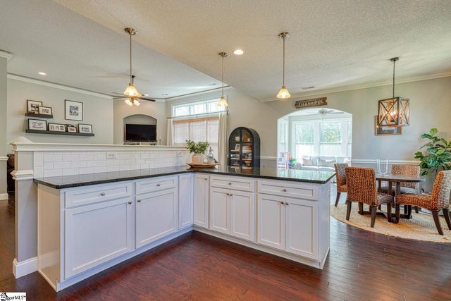 663 Cub Branch Drive, Spartanburg, SC 29301