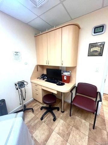 3533 Riverdale Avenue 1, Bronx, NY 10463