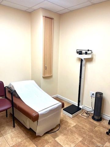 3533 Riverdale Avenue 1, Bronx, NY 10463