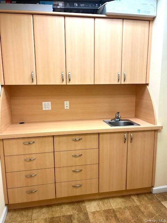 3533 Riverdale Avenue 1, Bronx, NY 10463