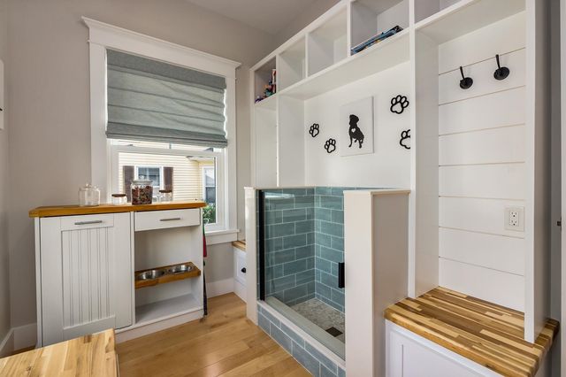 1230 Islington Street, Portsmouth, NH 03801