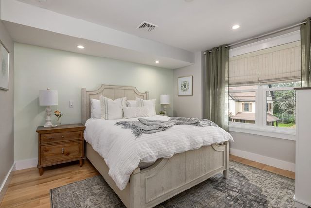 1230 Islington Street, Portsmouth, NH 03801