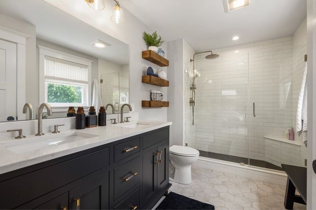 1230 Islington Street, Portsmouth, NH 03801