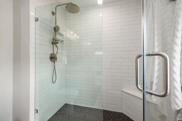 1230 Islington Street, Portsmouth, NH 03801