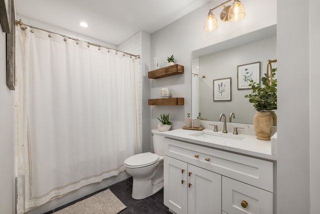 1230 Islington Street, Portsmouth, NH 03801