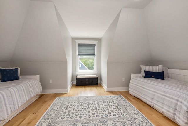 1230 Islington Street, Portsmouth, NH 03801