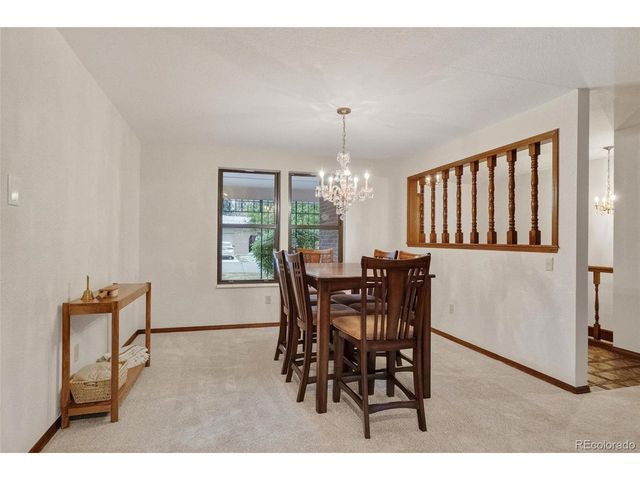 8526 W 10th Ave, Lakewood, CO 80215
