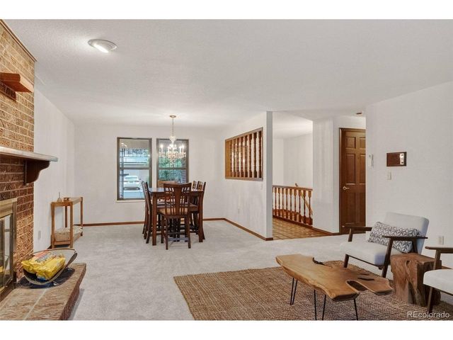 8526 W 10th Ave, Lakewood, CO 80215