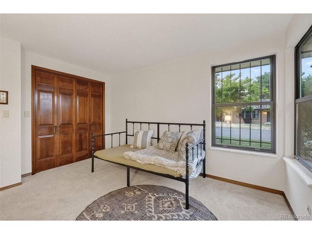 8526 W 10th Ave, Lakewood, CO 80215