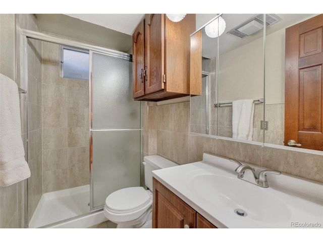 8526 W 10th Ave, Lakewood, CO 80215