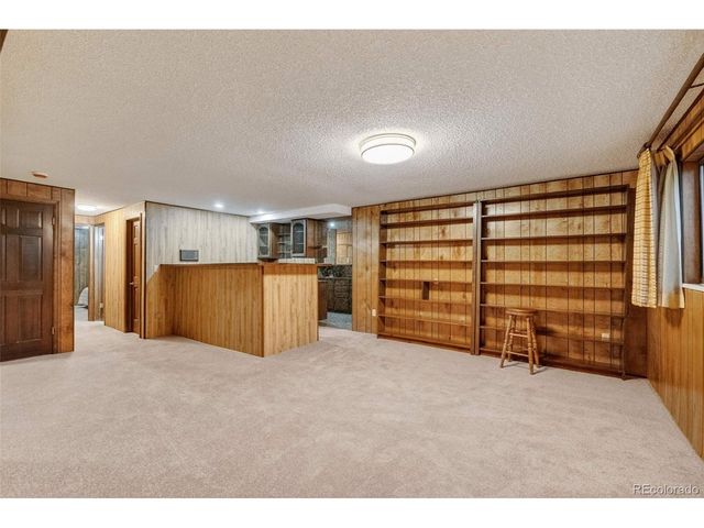 8526 W 10th Ave, Lakewood, CO 80215