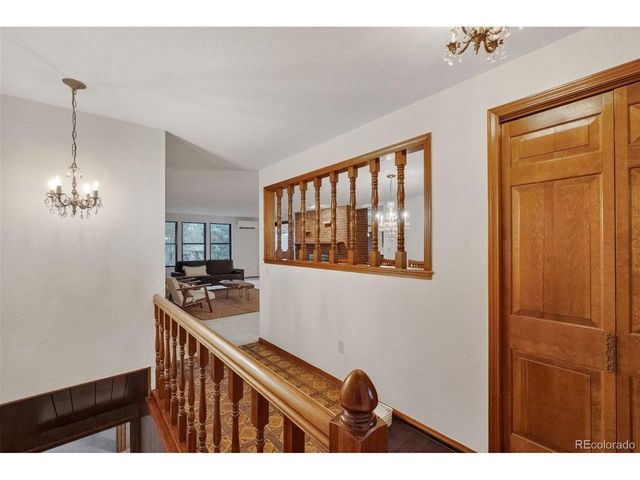 8526 W 10th Ave, Lakewood, CO 80215