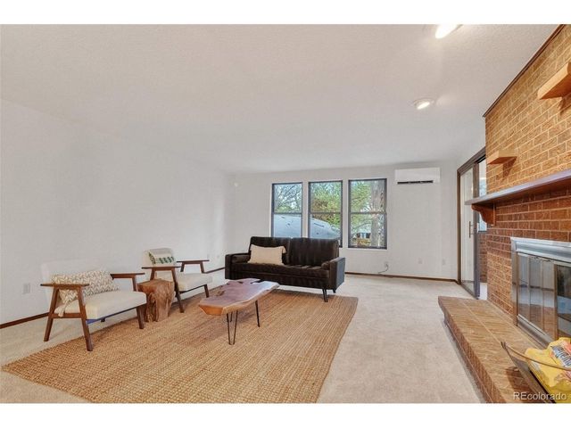 8526 W 10th Ave, Lakewood, CO 80215