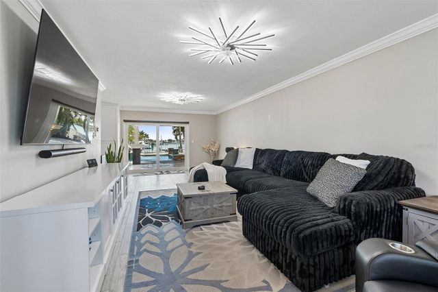 10127 PARADISE BOULEVARD, Treasure Island, FL 33706