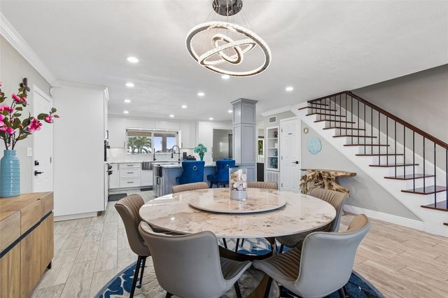 10127 PARADISE BOULEVARD, Treasure Island, FL 33706