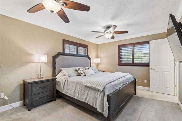 10127 PARADISE BOULEVARD, Treasure Island, FL 33706