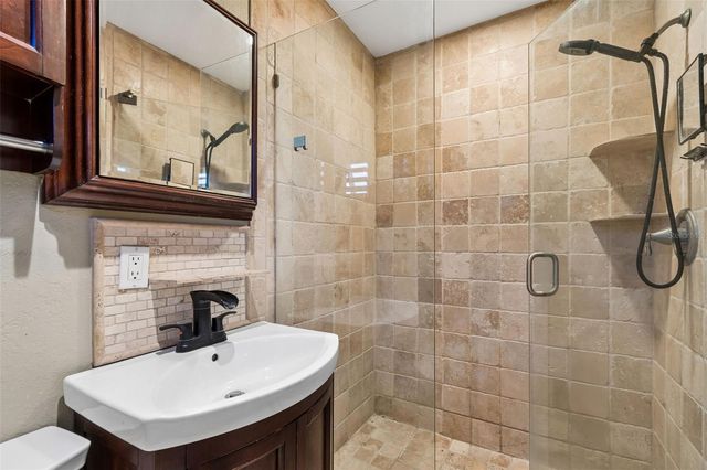 10127 PARADISE BOULEVARD, Treasure Island, FL 33706