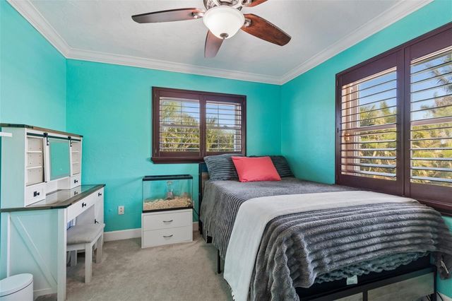 10127 PARADISE BOULEVARD, Treasure Island, FL 33706