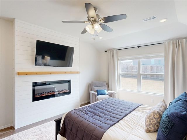 2923 W Azurite Street, Fayetteville, AR 72704