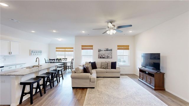 2923 W Azurite Street, Fayetteville, AR 72704