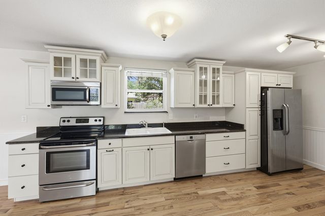 612 Poinsettia St, St Augustine Beach, FL 32080