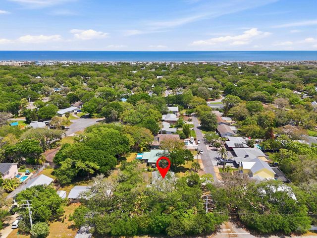 612 Poinsettia St, St Augustine Beach, FL 32080