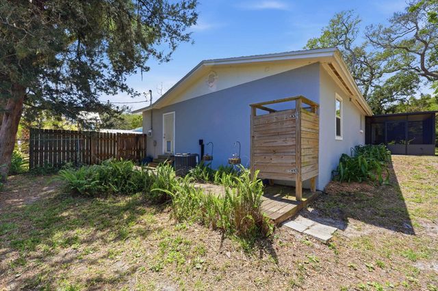 612 Poinsettia St, St Augustine Beach, FL 32080