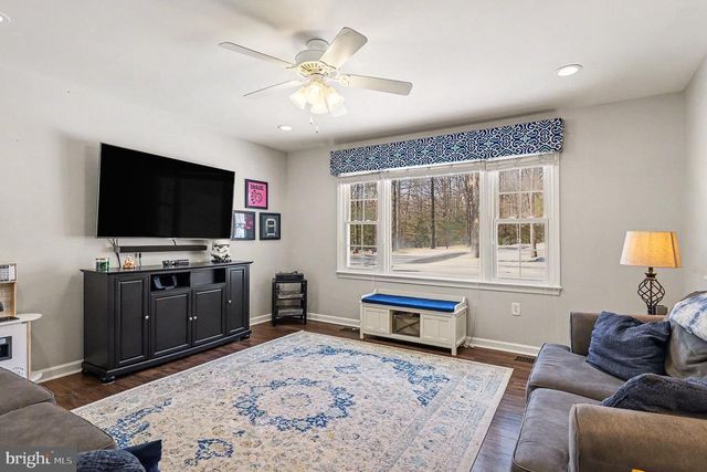 12207 PEMWOOD LN, Fredericksburg, VA 22407