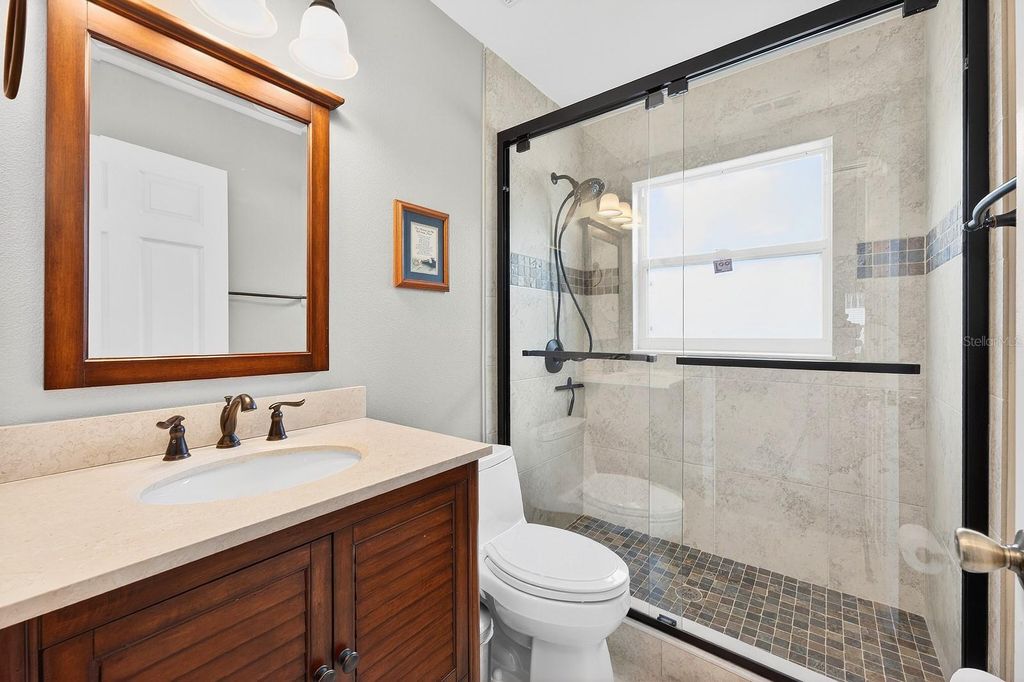 Image 15 of property listing at 10223 DEAN POINT PLACE, Orlando, FL 32825