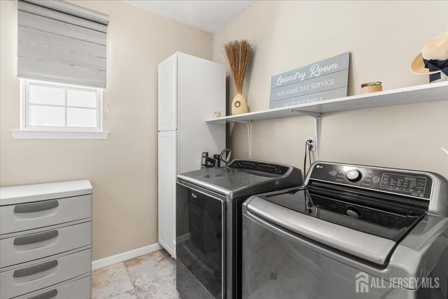 67 Winding Brook Drive, Old Bridge, NJ 07747