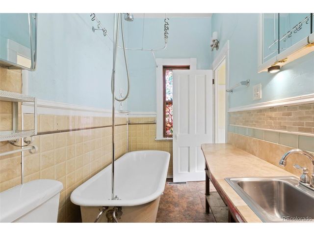 3452 Bryant St, Denver, CO 80211