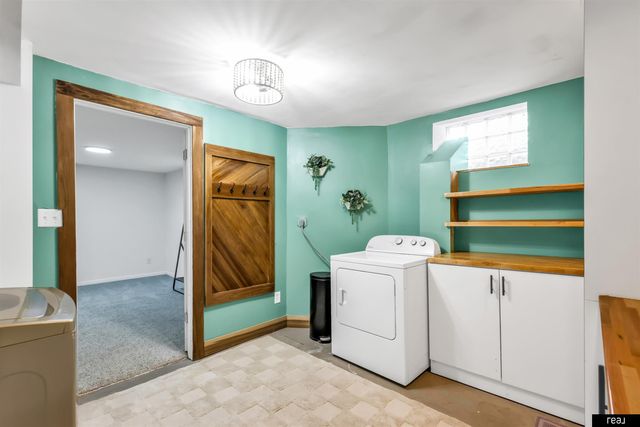 5145 Emmet Street, Omaha, NE 68104