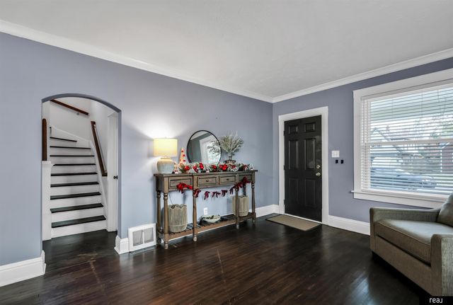 5145 Emmet Street, Omaha, NE 68104