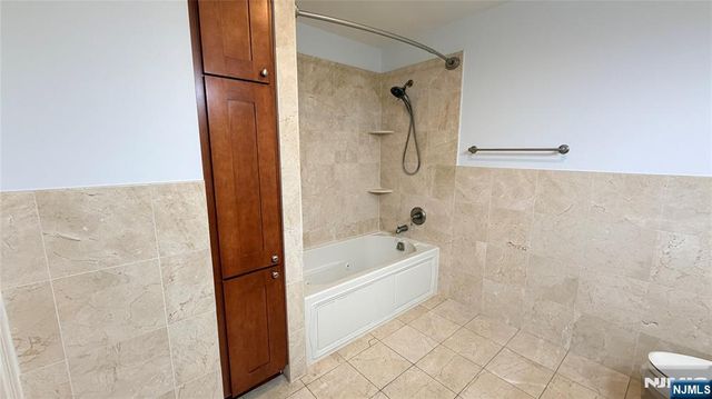 6407 City Place 6407, Edgewater, NJ 07020