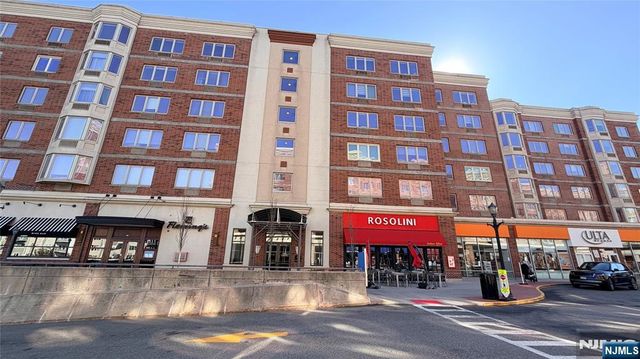 6407 City Place 6407, Edgewater, NJ 07020