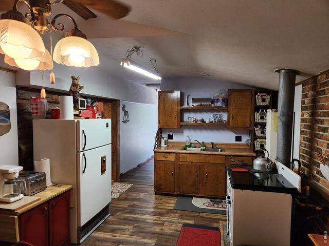 450 Peaceful Valley Rd, Lyons, CO 80540