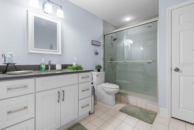 100 18TH STREET NW, Ruskin, FL 33570