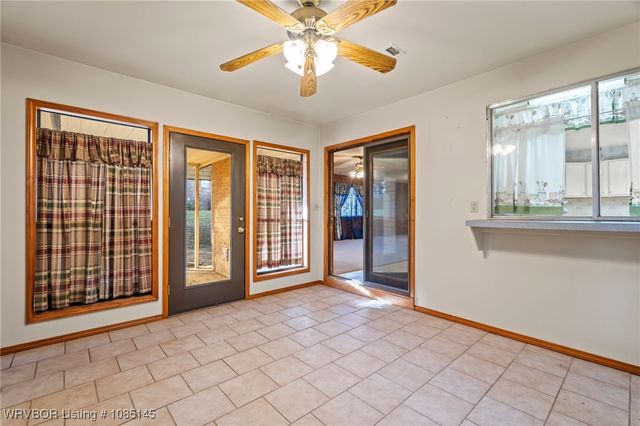 611 Honeysuckle Lane, Greenwood, AR 72936